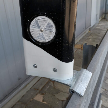 5 x Maibach Leitpfosten Typ NP55, Aufsatzleitpfosten SLP13 m.Klemmhalterung